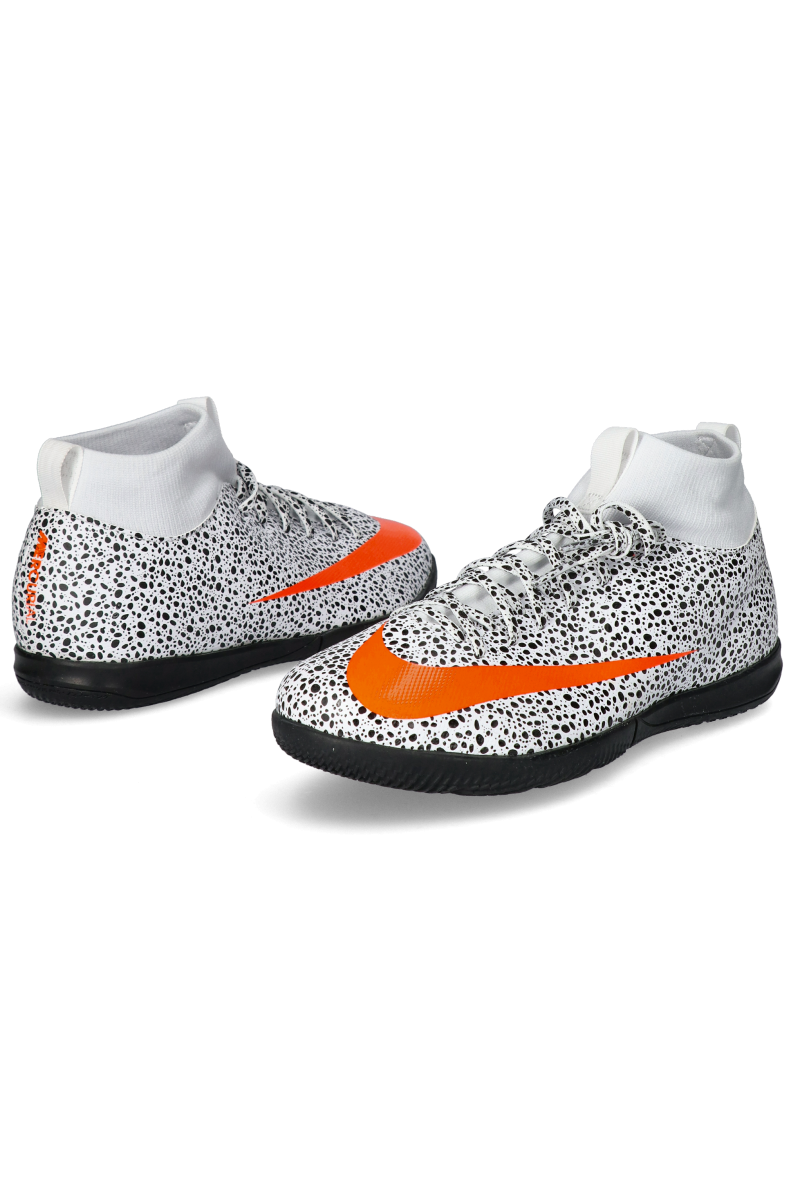 Nike Air Max 97 CR7 US 9.5 Fashion Sneakers Amazon.com