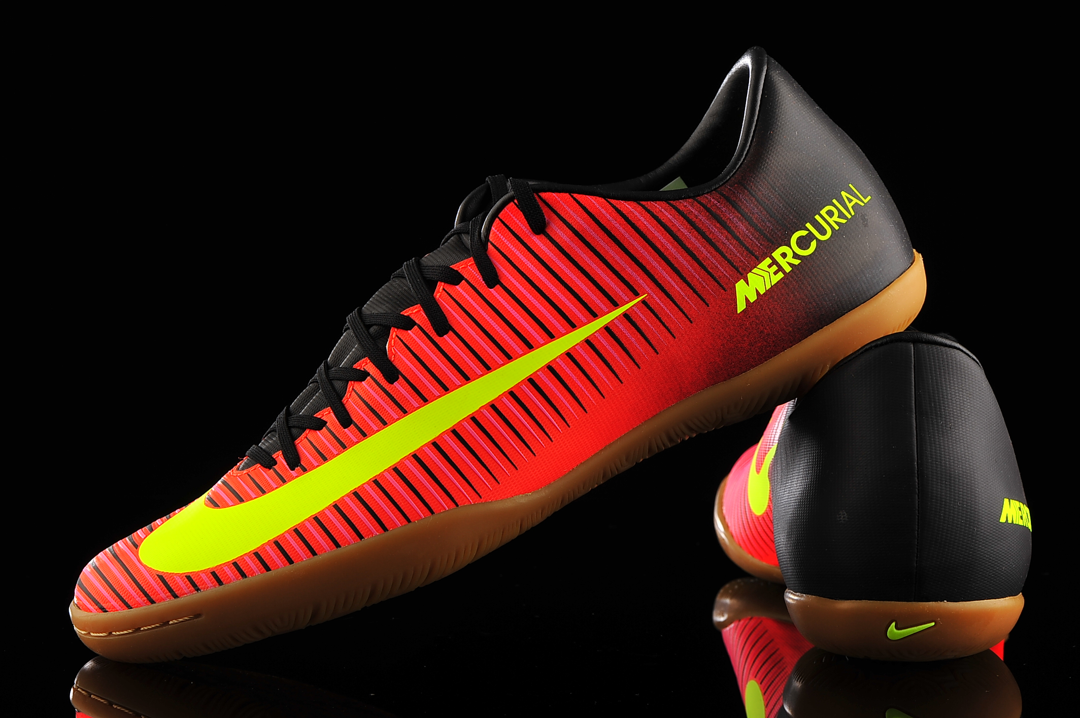 Nike Victory VI | R-GOL.com Football boots & equipment