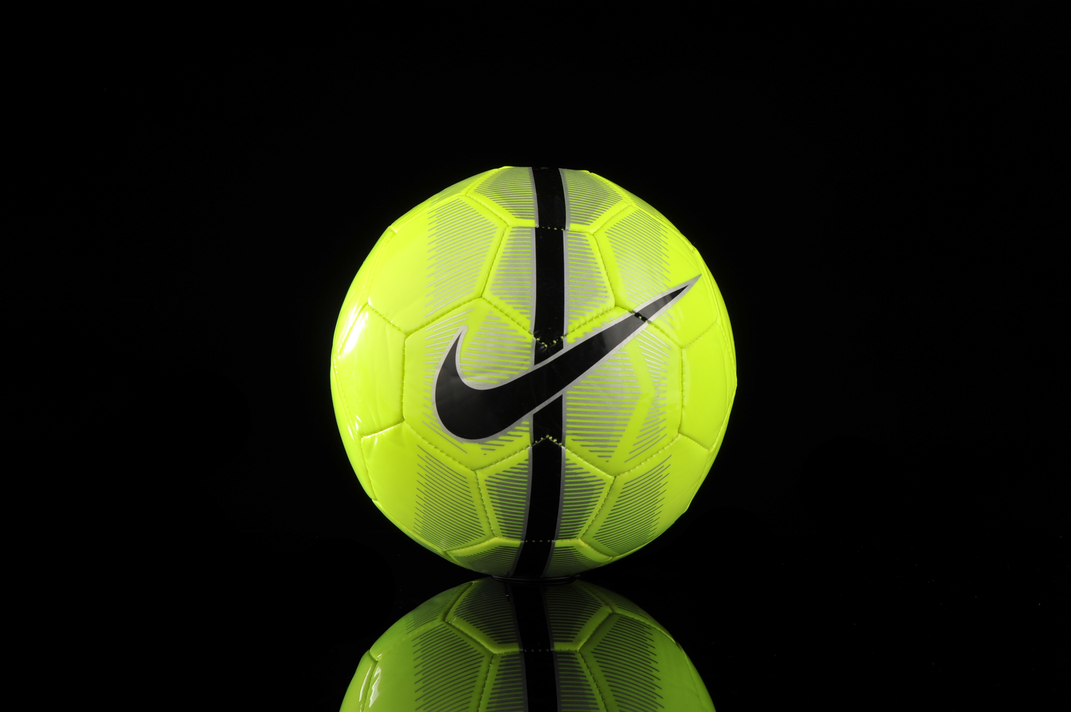 nike mercurial skills soccer ball