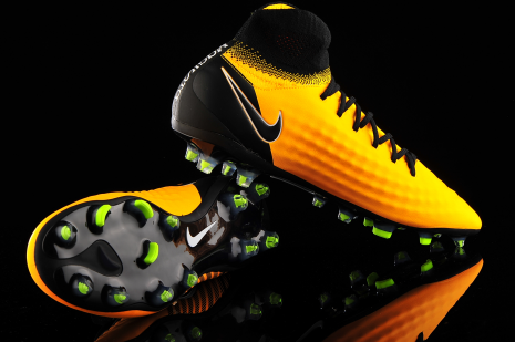 Nike magista black and clearance yellow