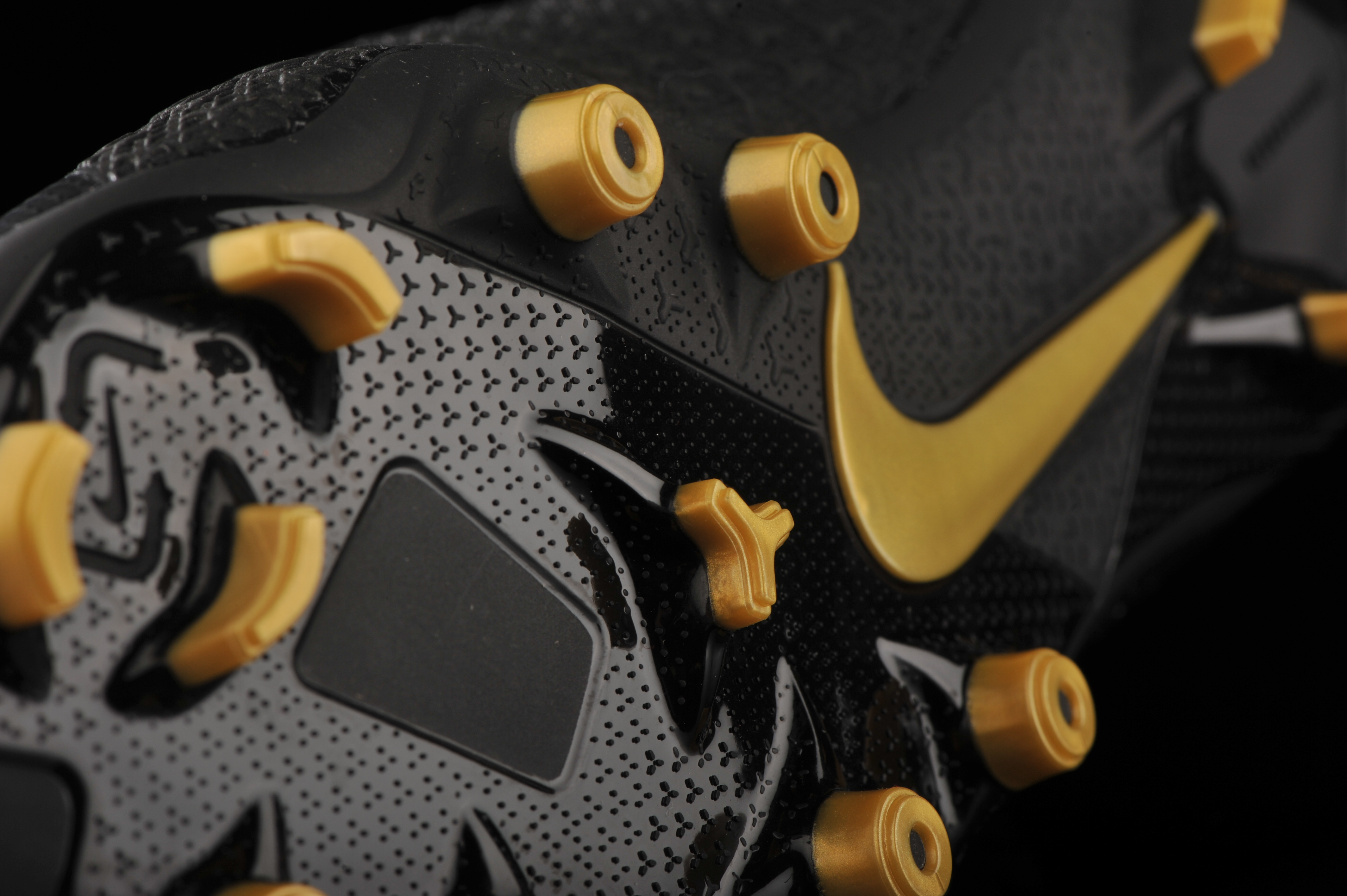 Nike Phantom VSN Academy DF FG/MG 
