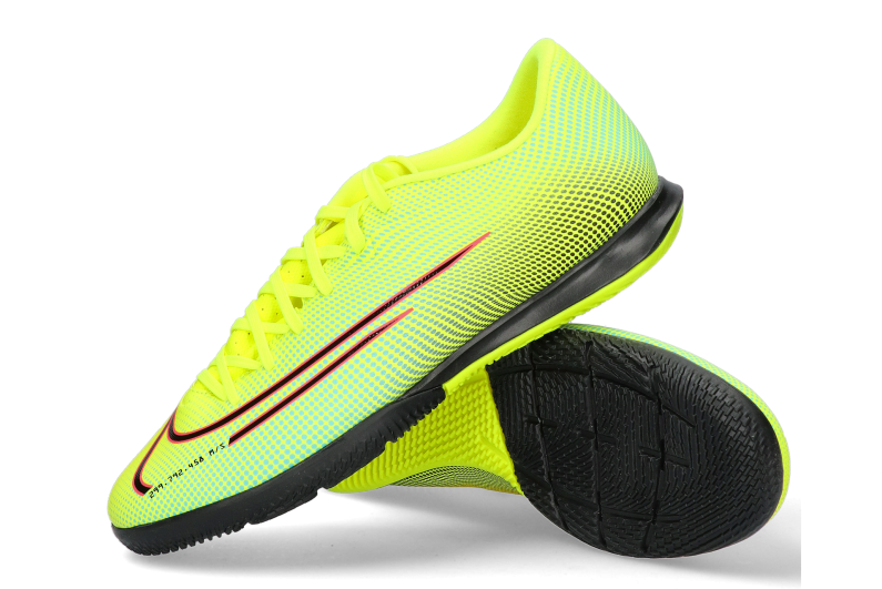 Nike Mercurial Vapor 13 Pro MDS HG Hard Ground Soccer.