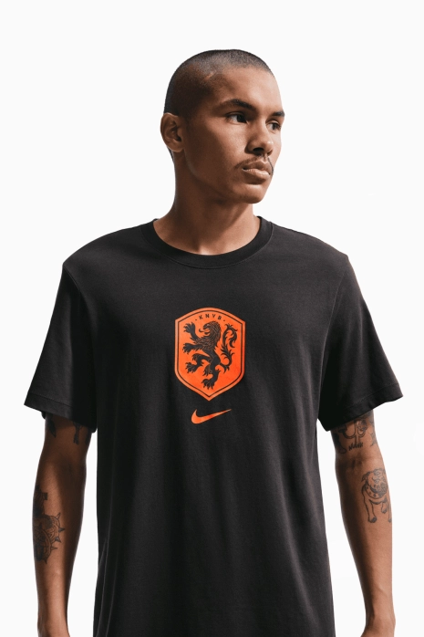 Tricou Nike Olanda 2026 Crest Tee - Negru | Magazin de fotbal