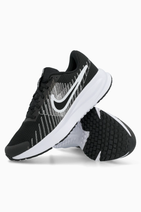Обувки Nike Run Defy - черен